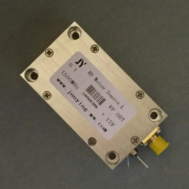 Engineering Grade RF-ruissigna - Spectrum Analyzer Tracking Generator 1.5Ghz recensie en prijs